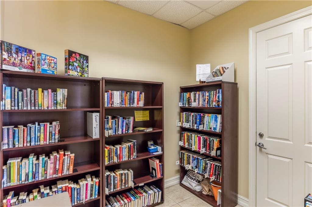 3627 Crosswater Dr, North Fort Myers, FL 33917-18